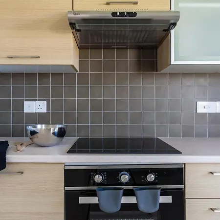 Penthouse With Amazing View In Appartement Kiti